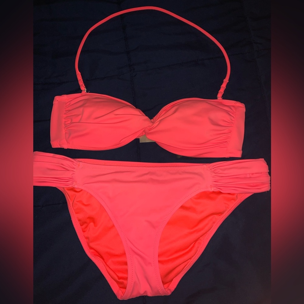 Victoria’s Secret 2 piece bathing suit